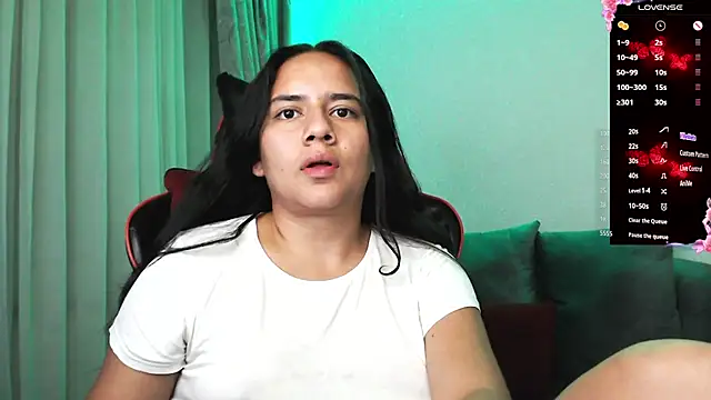 Snapshot of Lexyevans chatting on 01/25/25, 01:10 Lexyevans online show from 01/25/25, 01:10