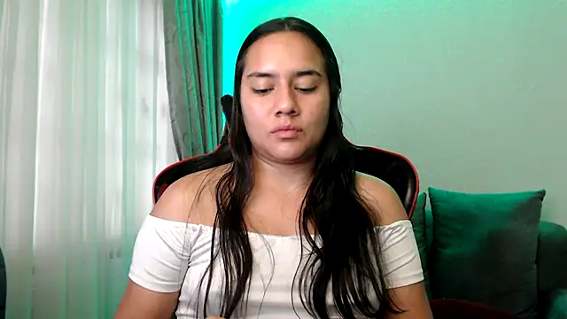 Snapshot of Lexyevans chatting on 02/04/25, 10:13 Lexyevans online show from 02/04/25, 10:13