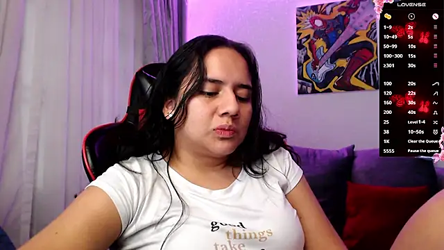 Snapshot of Lexyevans chatting on 03/04/25, 10:38 Lexyevans online show from 03/04/25, 10:38