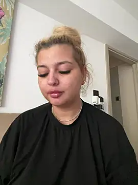 AllysonK online show from 06/14/26, 03:47
