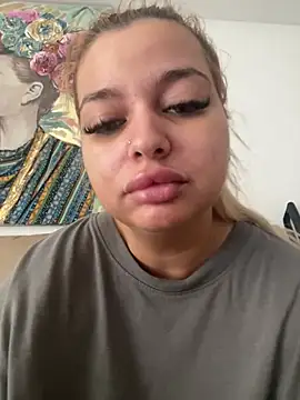 AllysonK online show from 07/28/26, 10:54