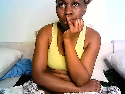 Snapshot of lisaa544 chatting on 02/11/25, 08:58 lisaa544 online show from 02/11/25, 08:58