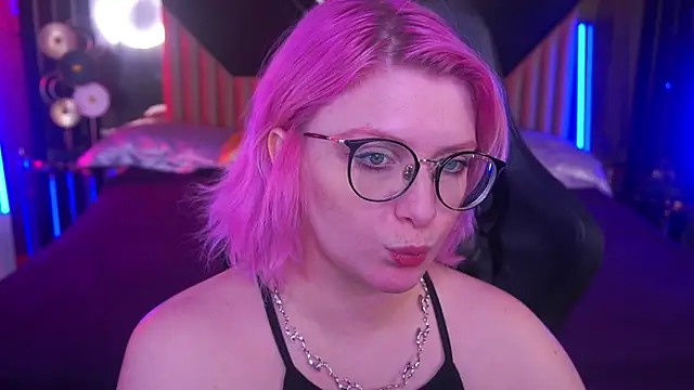 CoolTatis online show from 09/15/25, 11:21