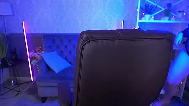 CoolTatis online show from 09/22/25, 06:59