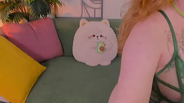 Snapshot of Tori_the_witch chatting on 10/06/25, 05:27 Tori the witch online show from 10/06/25, 05:27