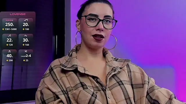 Snapshot of RitaSonnet chatting on 12/18/25, 10:43 RitaSonnet online show from 12/18/25, 10:43