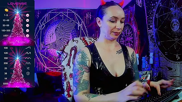 miss jenna lovee online show from 12/10/24, 11:43
