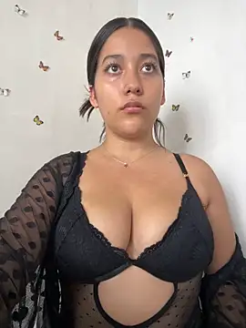ivette bocelly online show from 09/26/25, 09:19