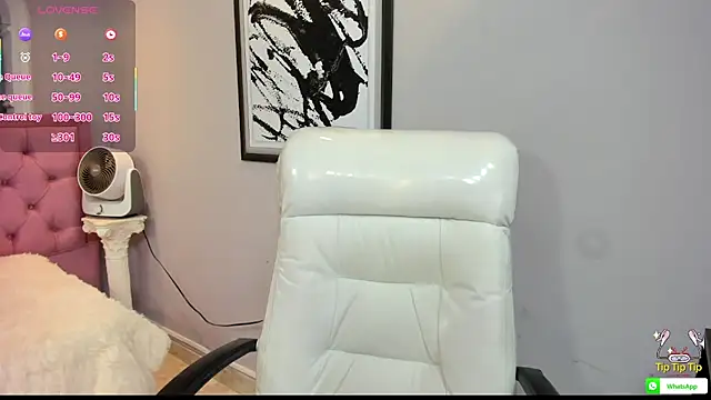 boylittle19cm online show from 10/05/25, 12:25