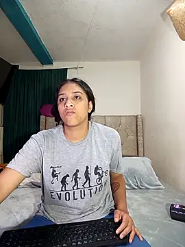 Snapshot of Susan-Rumie chatting on 11/26/25, 07:26 Susan-Rumie online show from 11/26/25, 07:26