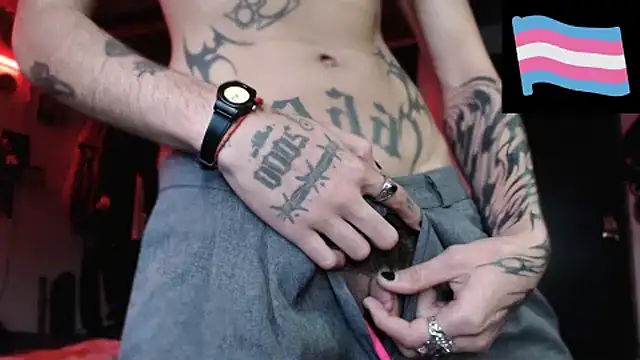 Snapshot of Gowtherr_ chatting on 12/13/24, 06:59 Gowtherr online show from 12/13/24, 06:59