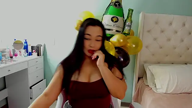 sharon leone26 online show from 09/21/25, 02:02