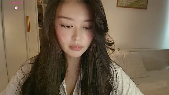 Snapshot of tenderlybaee chatting on 11/29/25, 05:10 tenderlybaee online show from 11/29/25, 05:10