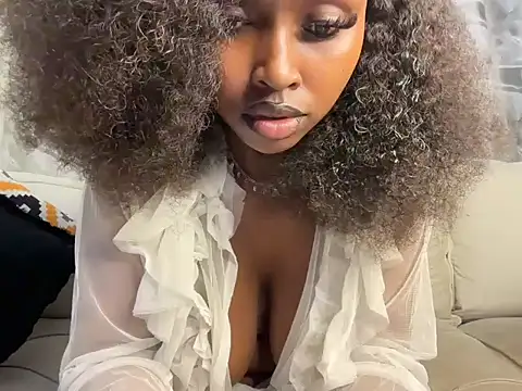 Chocolate queen2 online show from 06/20/26, 03:42