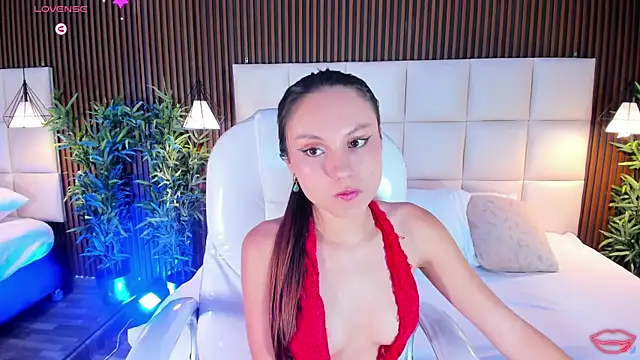 LindsyCater online show from 11/10/25, 12:26