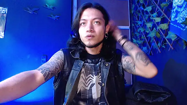 Dicaprioo  online show from 11/11/25, 01:44