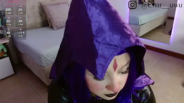 Snapshot of Charlotte_Jones__ chatting on 11/22/25, 11:31 Charlotte Jones online show from 11/22/25, 11:31