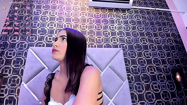 CherryBlossom23 online show from 11/04/25, 01:38