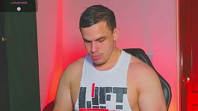 Snapshot of Regansmiths chatting on 11/08/25, 01:06 Regansmiths online show from 11/08/25, 01:06