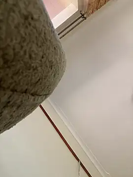 sweet18creamybigpussy online show from 07/28/26, 01:10