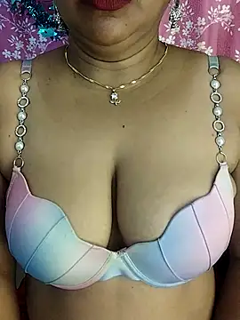 Snapshot of joya_bhabi chatting on 09/25/25, 07:17 joya bhabi online show from 09/25/25, 07:17