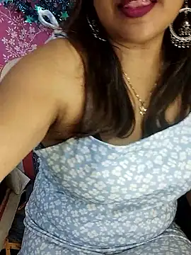 Snapshot of joya_bhabi chatting on 10/17/25, 10:40 joya bhabi online show from 10/17/25, 10:40