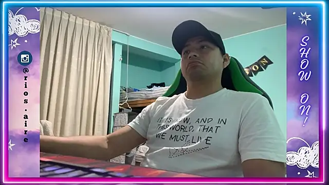 Snapshot of Allen_ibe chatting on 12/31/24, 04:06 Allen ibe online show from 12/31/24, 04:06