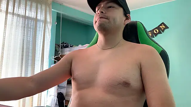 Snapshot of Allen_ibe chatting on 01/27/25, 02:57 Allen ibe online show from 01/27/25, 02:57