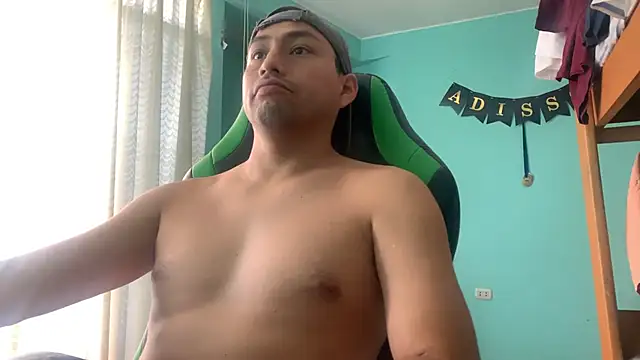 Snapshot of Allen_ibe chatting on 03/18/25, 07:20 Allen ibe online show from 03/18/25, 07:20