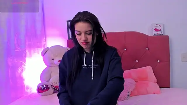 LucianaTomson online show from 10/11/25, 09:35