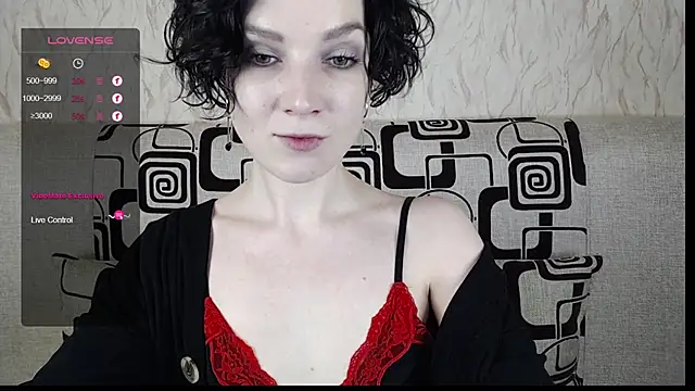 TinaWince online show from 02/28/25, 05:48