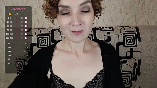 Snapshot of TinaWince chatting on 09/14/25, 04:44 TinaWince online show from 09/14/25, 04:44