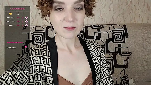 TinaWince online show from 10/11/25, 04:55