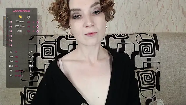 Snapshot of TinaWince chatting on 10/12/25, 04:44 TinaWince online show from 10/12/25, 04:44