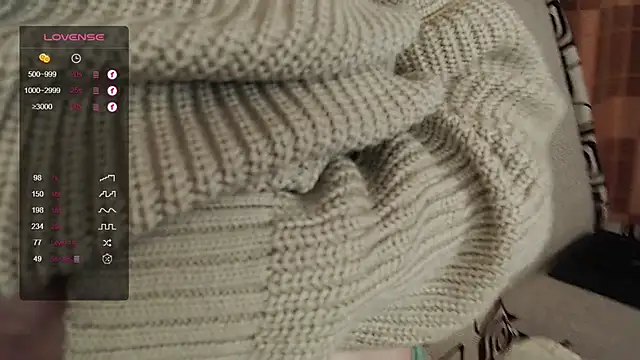 Snapshot of TinaWince chatting on 11/03/25, 04:47 TinaWince online show from 11/03/25, 04:47