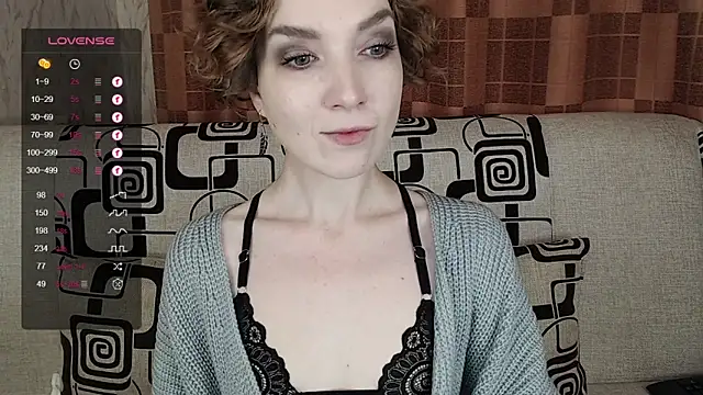 Snapshot of TinaWince chatting on 11/13/25, 04:44 TinaWince online show from 11/13/25, 04:44