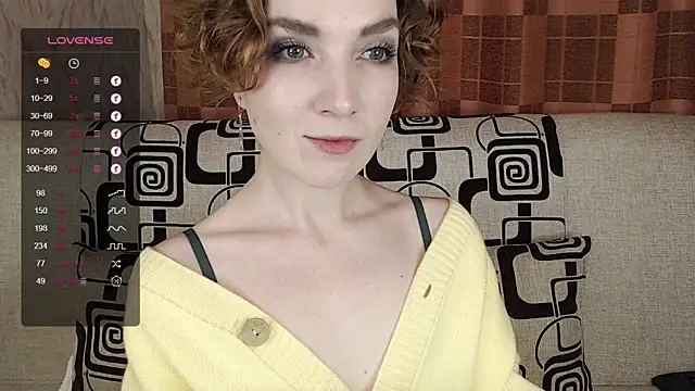 Snapshot of TinaWince chatting on 11/22/25, 04:55 TinaWince online show from 11/22/25, 04:55