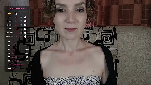 TinaWince online show from 07/30/26, 05:06