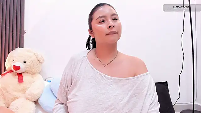  alaiasmile  online show from 07/20/26, 02:52