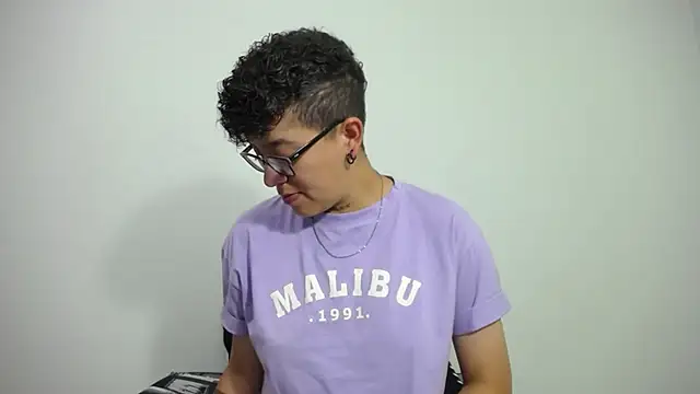 alex noa online show from 01/22/25, 07:13