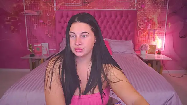 Snapshot of ArianaDarkk chatting on 10/03/25, 07:55 ArianaDarkk online show from 10/03/25, 07:55