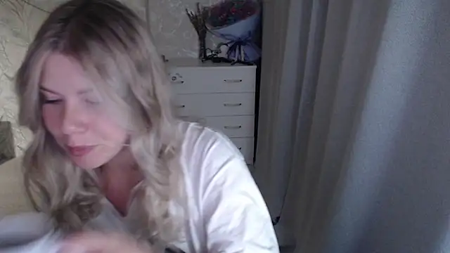 MelissaXKinky online show from 09/28/25, 05:40