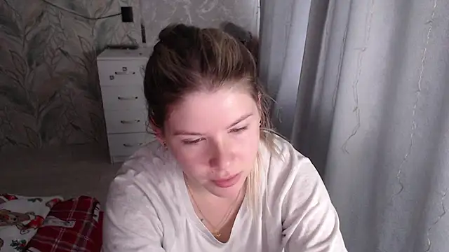 MelissaXKinky online show from 11/17/25, 07:36