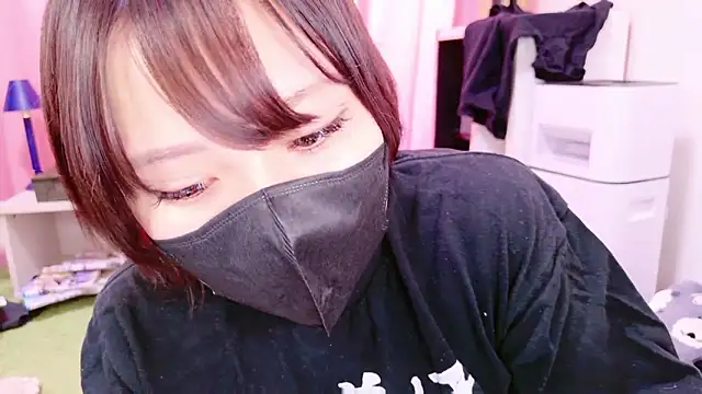 senachinnn online show from 11/10/25, 05:06