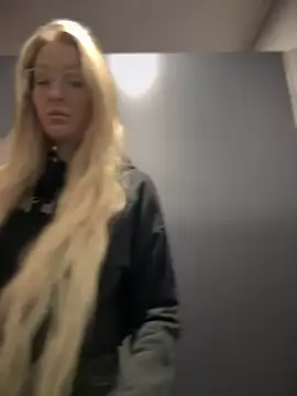 Teya moon  online show from 01/06/25, 11:51