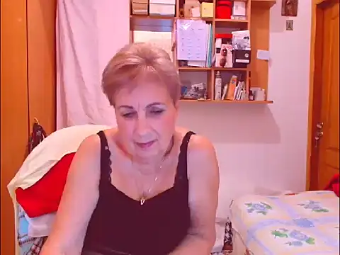 Victoria5643 online show from 09/24/25, 07:39