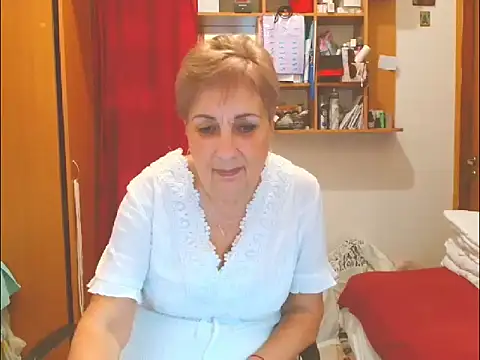 Victoria5643 online show from 11/17/25, 06:03