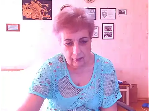 Snapshot of Victoria5643 chatting on 03/28/26, 08:03 Victoria5643 online show from 03/28/26, 08:03
