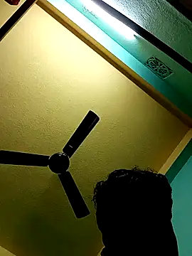 Snapshot of SEXYBOYBIGCOOCK chatting on 12/31/24, 06:13 SEXYBOYBIGCOOCK online show from 12/31/24, 06:13