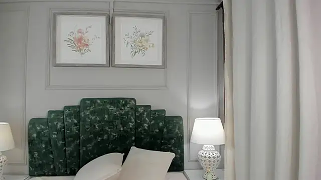 ana beckett online show from 11/05/25, 10:59